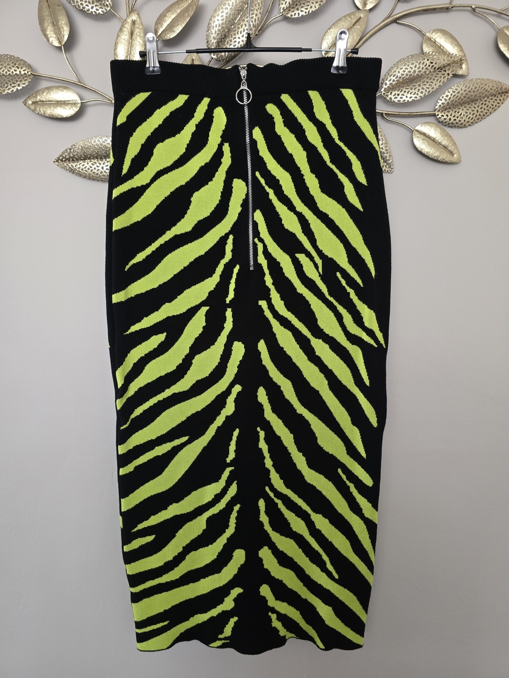 Rehab Neon Green and Black Zebra Knit Pencil Skirt with O-Ring Front Zip Sz L-M